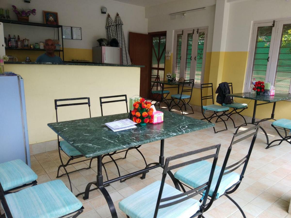 Happy Sedi Lodge Pokhara Exterior foto
