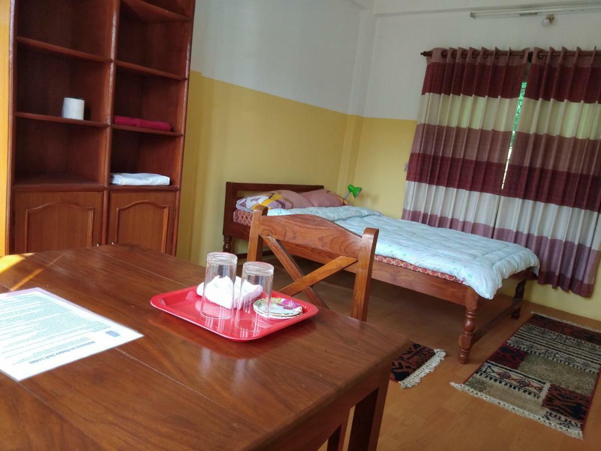 Happy Sedi Lodge Pokhara Exterior foto